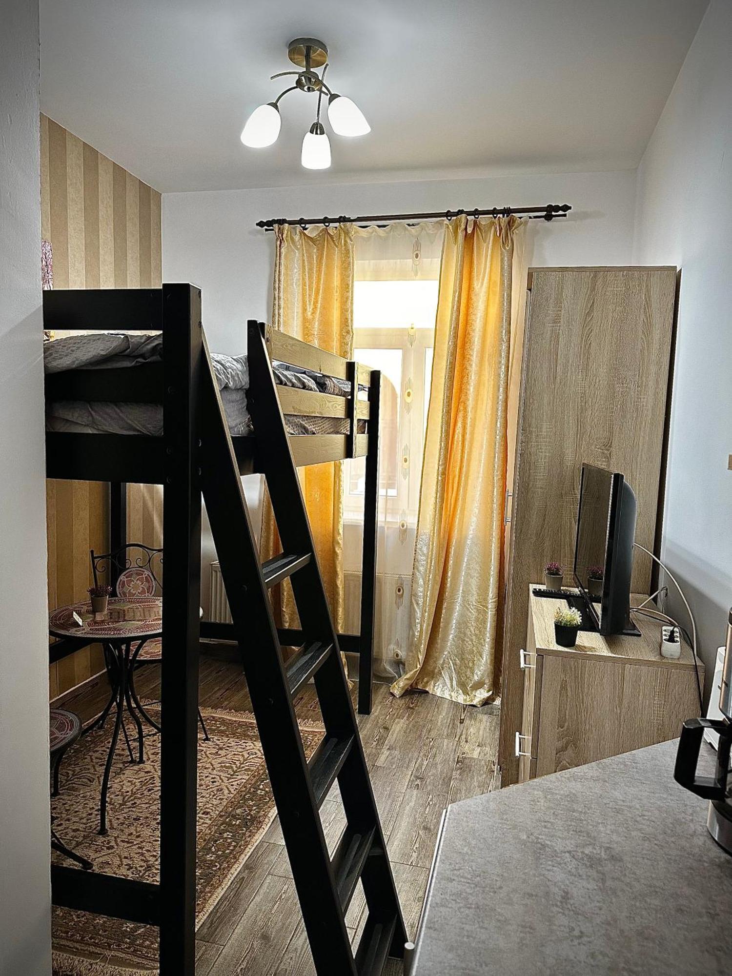 Ada'S Luxury Apartament&Studio - Old City 布拉索夫 外观 照片