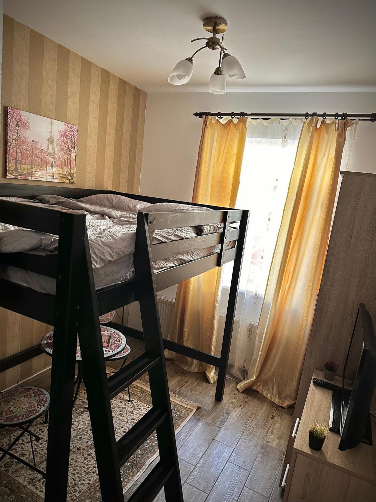 Ada'S Luxury Apartament&Studio - Old City 布拉索夫 外观 照片